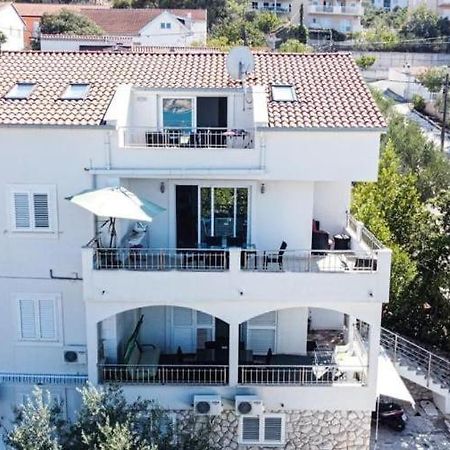 Ferienwohnung Genesis Trogir Exterior foto
