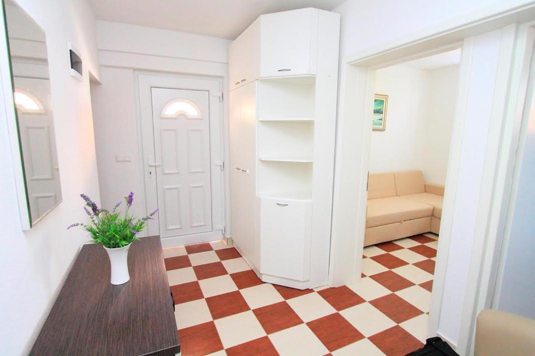 Ferienwohnung Genesis Trogir Exterior foto